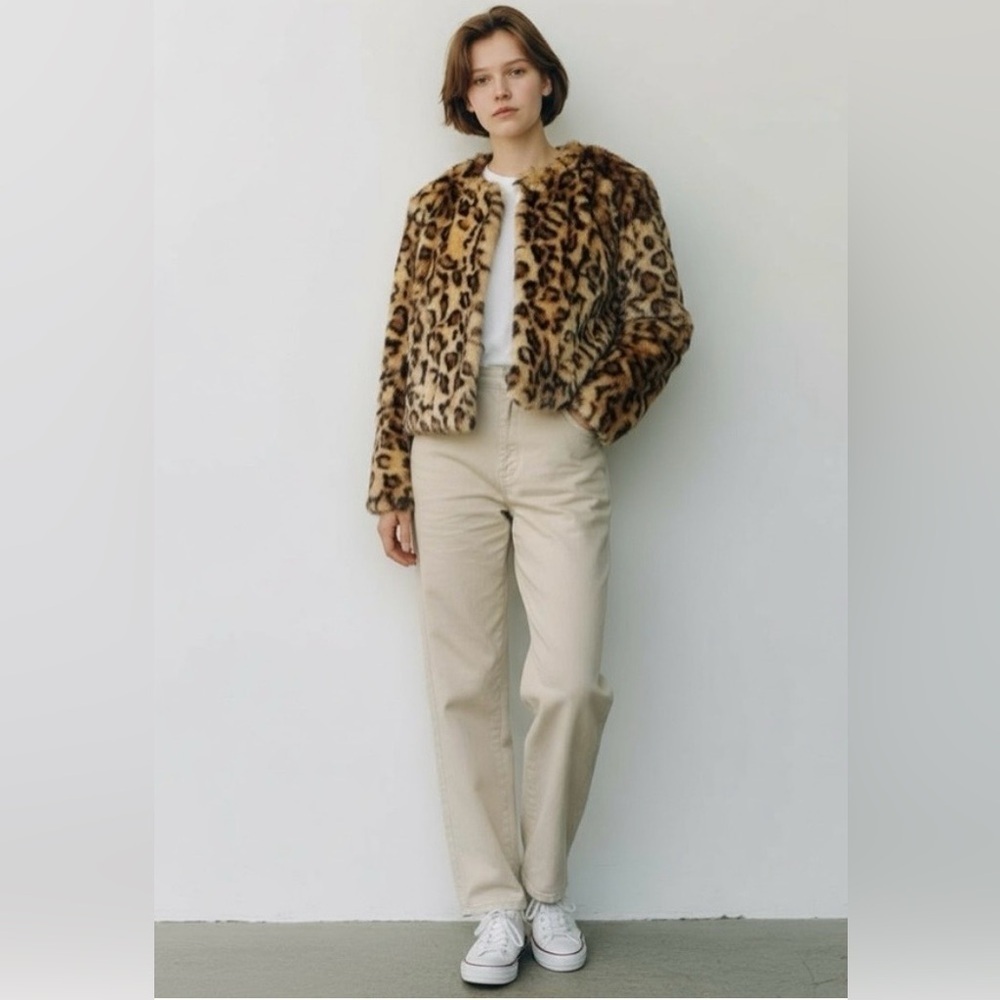 NWOT Simone Rocha Cropped Faux Fur Leopard Print Cropped Jacket 2